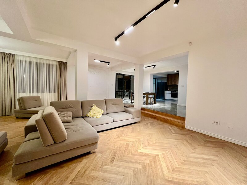 Voluntari, sector 1, bd. Mircea Veroiu 82, vila noua 200 mp utili, 4 camere